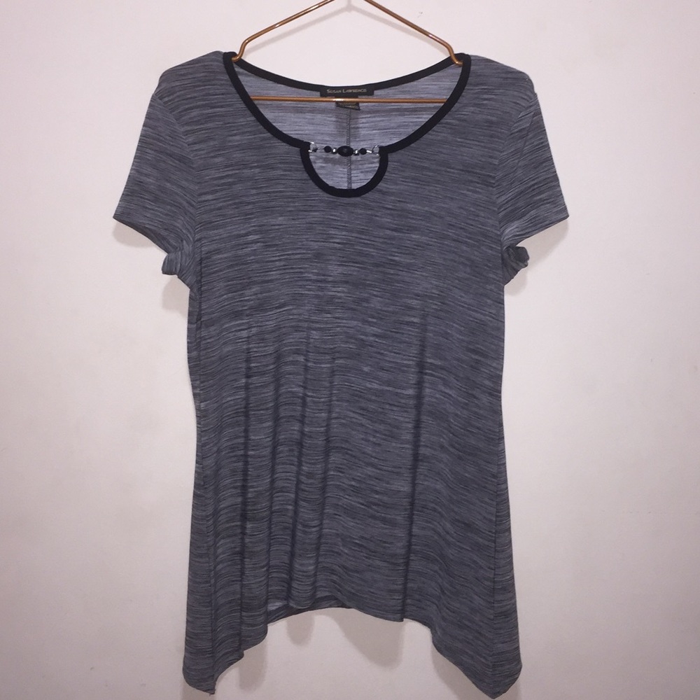 Women’s Small Top